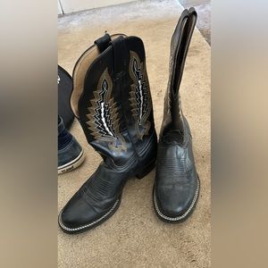 Men’s size 11 Wagon Cowboy Boots, Used